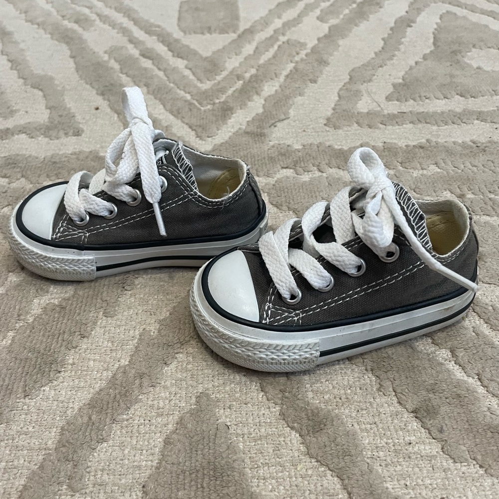 Converse Baby Size 3 Gray and White Sneakers